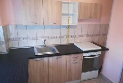 Apartament cu 2 camere semidecomandat în Central - 2