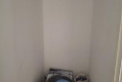 Apartament cu 3 camere semidecomandat în Giulești