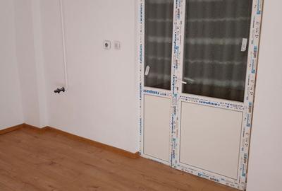Casă cu 4 camere cu Teren 320 Mp în Brăilița - 16