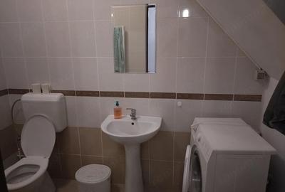 Casă cu 3 camere cu Teren 306 Mp în Central