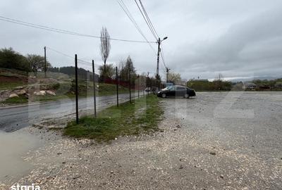 Teren de 2171 mp, în Central - 1
