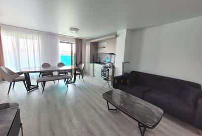 Apartament cu 3 camere semidecomandat, mobilat în Zorilor
