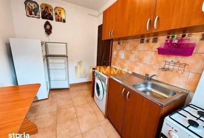 Garsonieră decomandată în Ipotești