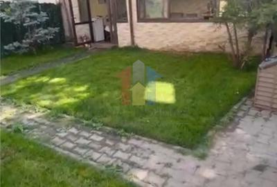 Apartament cu 3 camere decomandat în Calea Galați
