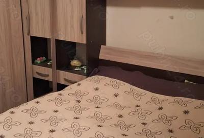 Apartament cu 3 camere nedecomandat în Rovinari - 2