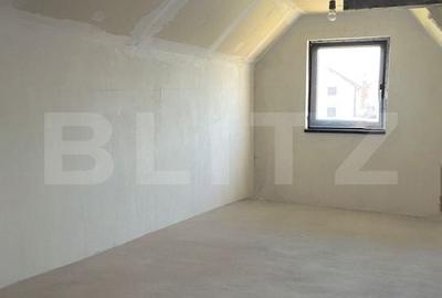 Casă cu 4 camere cu Teren 595 Mp în Popoveni - 6