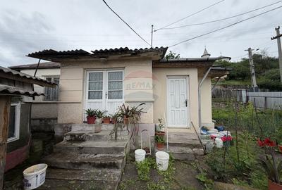 Casă individuală cu 3 camere cu Teren 315 Mp în Nord-Est - 1
