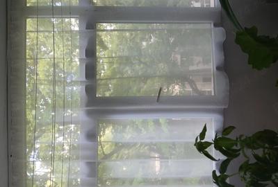 Apartament cu 3 camere semidecomandat în Donici - 1