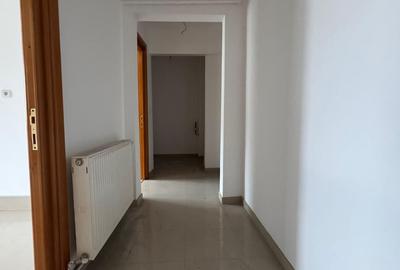 Apartament cu 4 camere în Central - 3