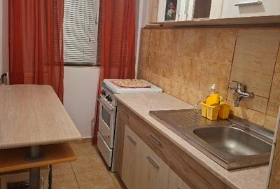 Apartament cu 2 camere semidecomandat în Șagului