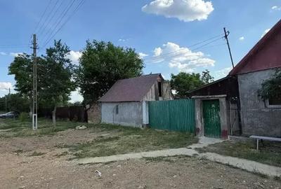 Casă cu Teren 6516 Mp în Boiu - 2