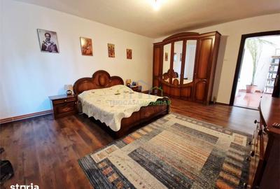 Casă cu 5 camere cu Teren 2936 Mp în Coșoveni - 8