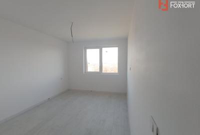 Apartament cu 3 camere decomandat în Giroc - 11