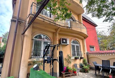 Apartament cu 4 camere decomandat, mobilat în P-ța Muncii
