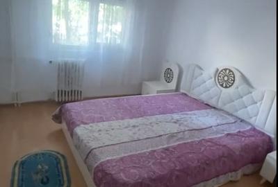 Apartament cu 2 camere semidecomandat în Boul Roșu