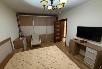 Apartament cu 2 camere decomandat în Exterior Vest
