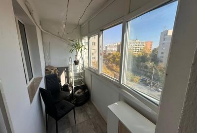 Apartament cu 2 camere decomandat în Titan - 3