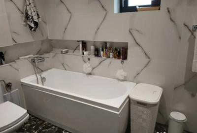 Casă cu 5 camere cu Teren 850 Mp în Firiza