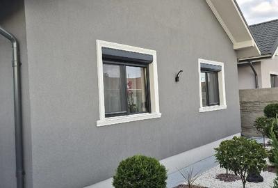 Casă cu Teren 300 Mp în Sânmihaiu Român