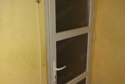 Apartament cu 2 camere decomandat în Schela Cladovei