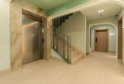 Apartament cu 2 camere decomandat în Moșilor