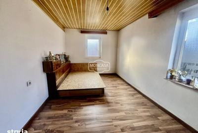 Casă cu 3 camere cu Teren 1050 Mp în Central