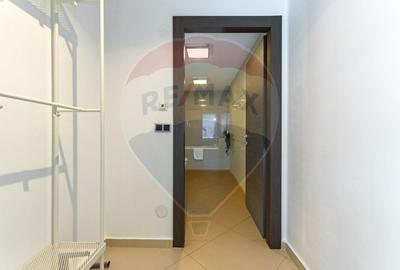 Apartament cu 4 camere decomandat în Poiana Brașov - 9