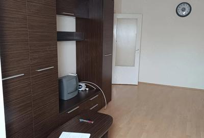 Garsonieră decomandată în Șagului
