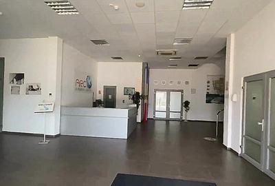 Birou, de 1,948 mp, în Sud - 1