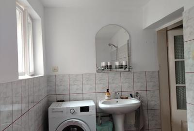 Apartament cu 2 camere nedecomandat în Ultracentral
