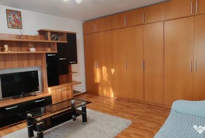 Apartament cu 2 camere decomandat în Central - 4