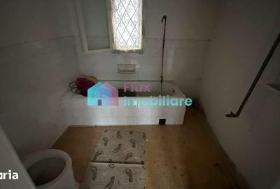 Casă cu 3 camere cu Teren 1410 Mp în Dumbrăveni