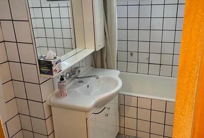 Apartament cu 3 camere semidecomandat în Circumvalațiunii - 6