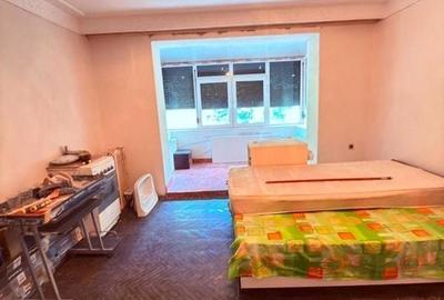 Apartament cu 3 camere în Copou