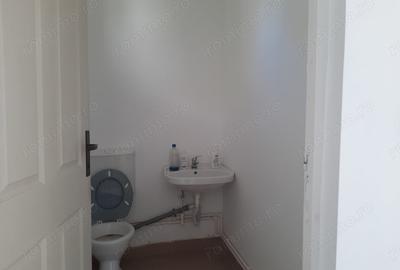 Spațiu comercial, de 30,000 mp, în Central - 5