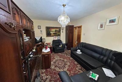 Apartament cu 3 camere decomandat în Sud - 2