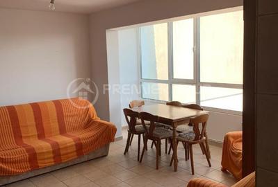 Apartament cu 3 camere în Tătărași