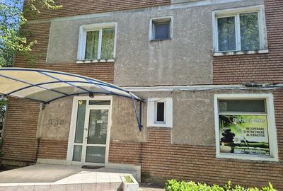 Spațiu comercial, de 58 mp, în Central - 3