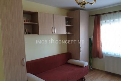 Apartament cu 3 camere decomandat, mobilat în Republicii - 8
