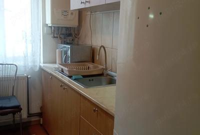 Apartament cu 4 camere decomandat în Central - 1