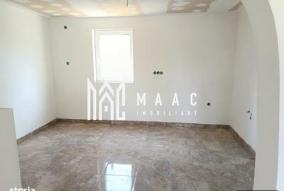 Casă cu 4 camere în Cristian