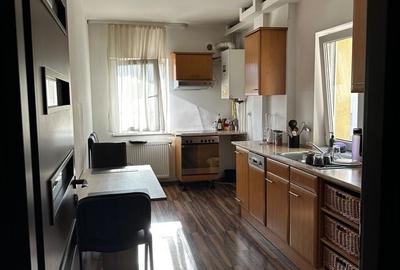 Apartament cu 2 camere decomandat în Exterior Vest