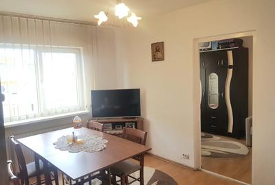 Apartament cu 2 camere semidecomandat în Exterior Vest
