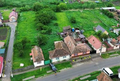 Casă cu 3 camere cu Teren 1200 Mp în Homorod