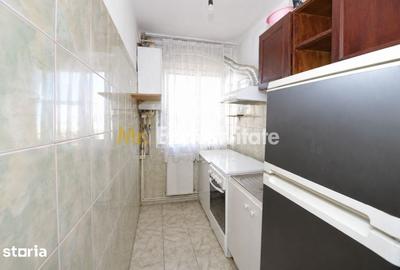 Apartament cu 2 camere semidecomandat în Războieni