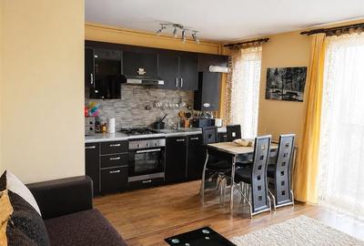 Apartament cu 2 camere decomandat, mobilat în Calea Poplăcii