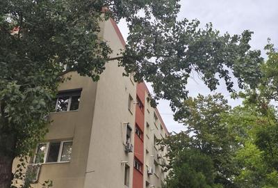 Apartament cu 3 camere în Rahova