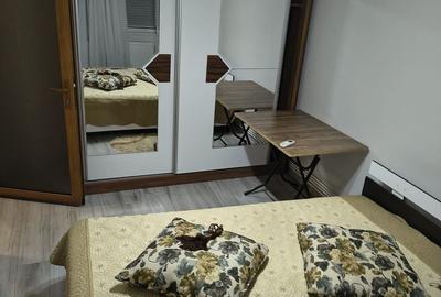 Apartament cu 2 camere decomandat în Micro 19