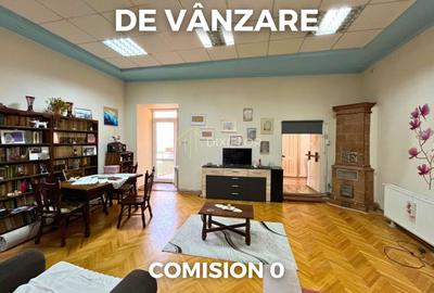 Apartament cu 3 camere decomandat, mobilat în Central