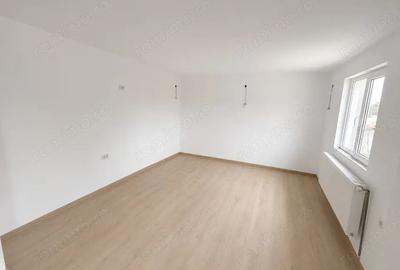 Casă cu Teren 230 Mp în Central - 6
